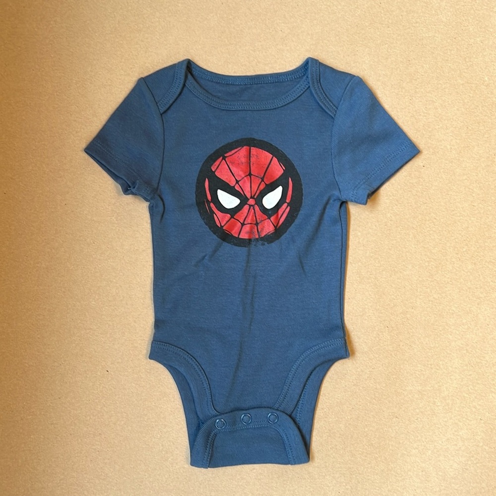 New Marvel Spider-Man Onesie (Without Tags)
- Size: Newborn